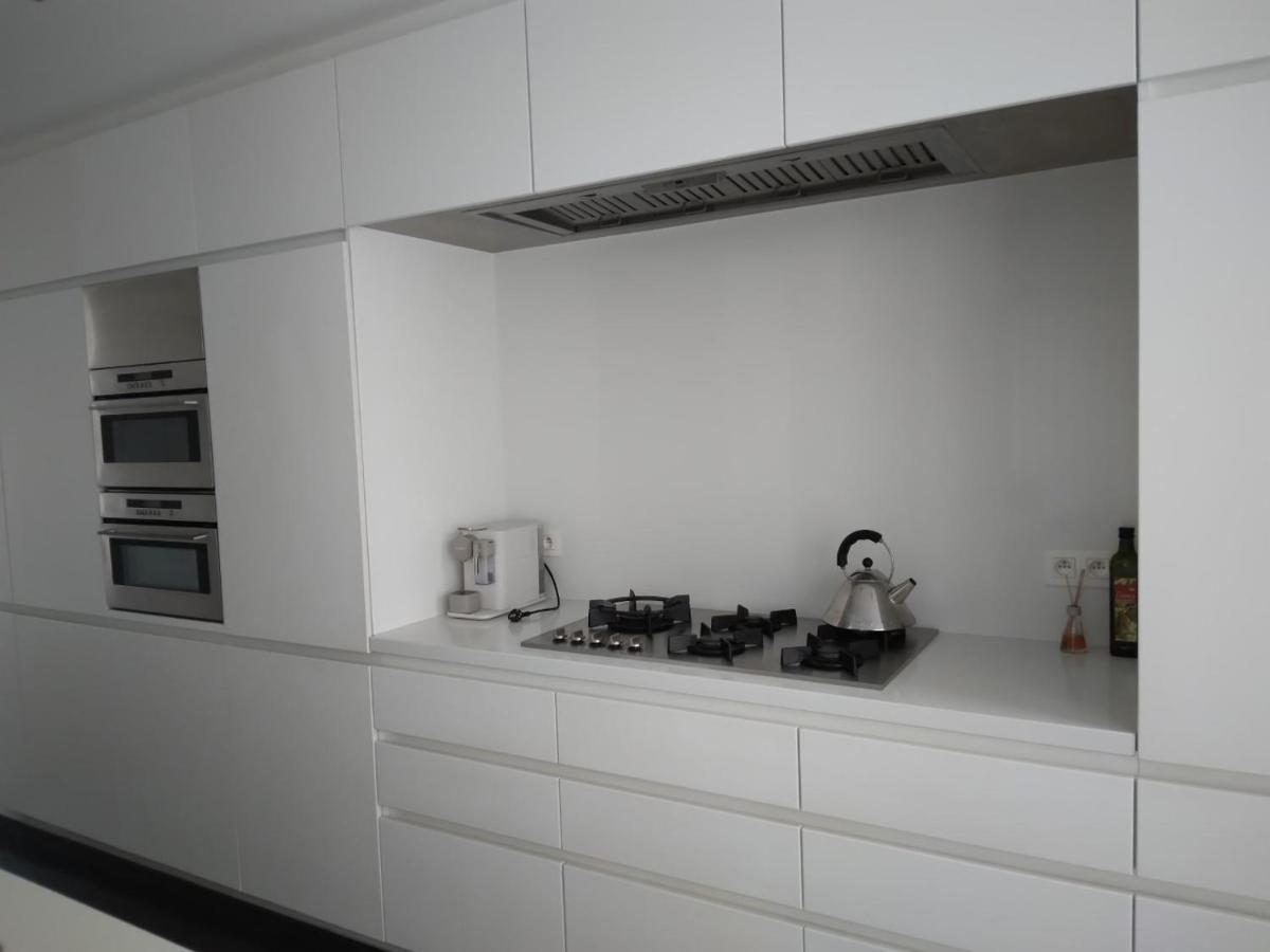 Gezellige Moderne Woning Met Zwemvijver Halle  Exterior photo